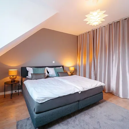 Zentral Gelegene - Ohligs Apartment