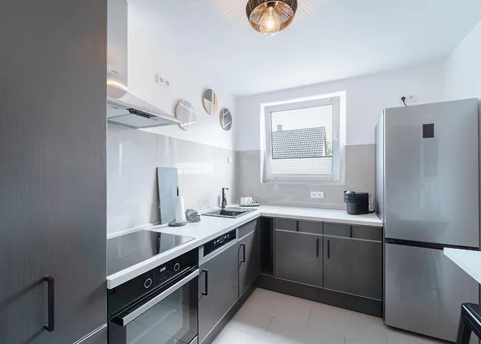 Zentral Gelegene - Ohligs